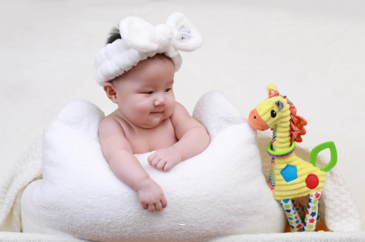 舟山宝宝几个月翻身 舟山宝宝几个月翻身